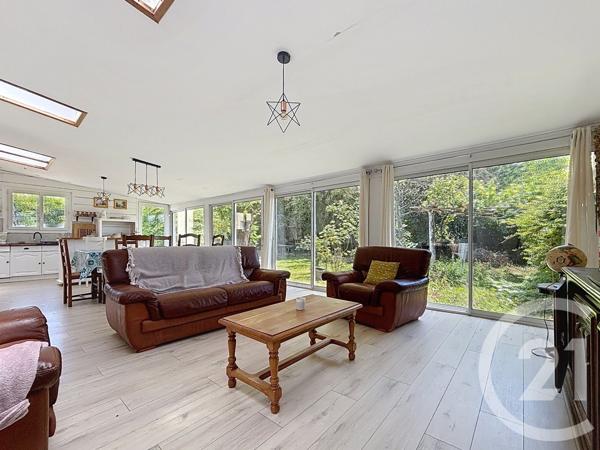Maison à vendre  5 pièces - 252,10 m 2   MONTPON MENESTEROL  - 24