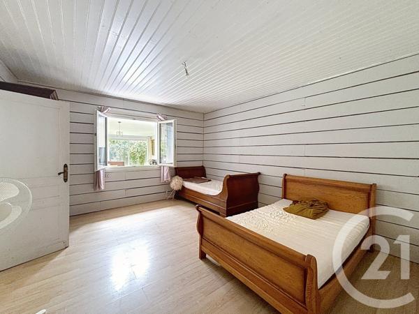 Maison à vendre  5 pièces - 252,10 m 2   MONTPON MENESTEROL  - 24