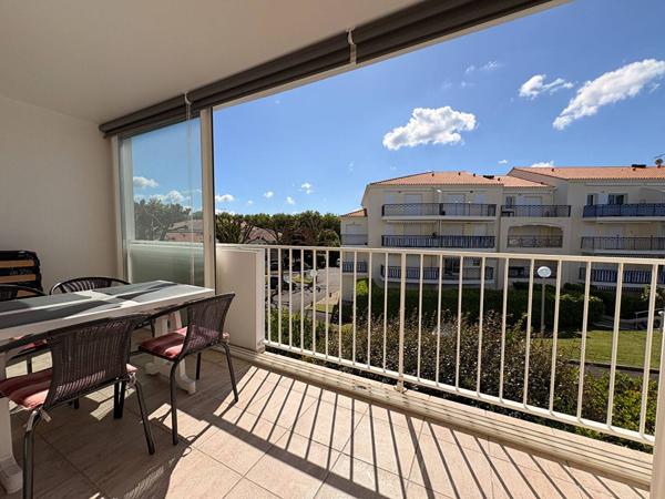 APPARTEMENT à VAUX SUR MER