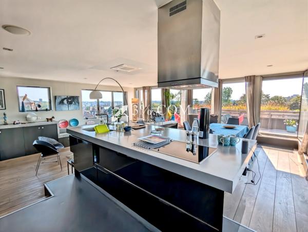 Appartement 4 pièce(s) 3 chambre(s) 138 m²