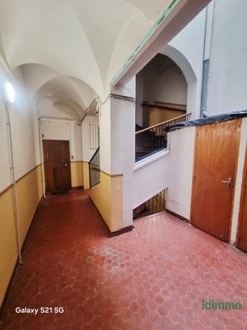 Exclusivité Draguignan bel immeuble en trés bon état de 238m+dépendances 2 appartements F3+2 F1 dépendances ga Draguignan (83300)