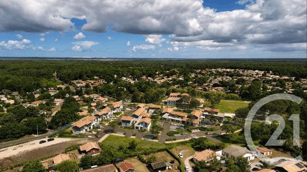 Appartement T2 à vendre  2 pièces - 40,85 m 2   SANGUINET  - 40