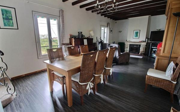 Maison à vendre    5 pièces •  Le Creusot