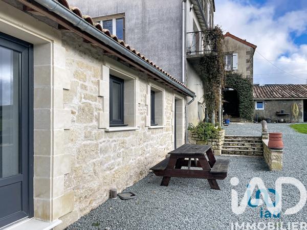 Maison à vendre 5 pièces 183 m² Coulonges-sur-l'Autize
