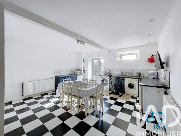 Maison à vendre 5 pièces 183 m² Coulonges-sur-l'Autize