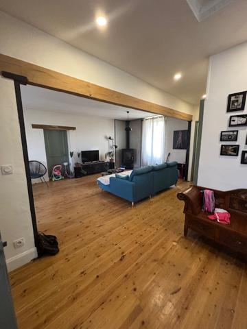 Grande maison de village avec jardin et garage Bram (11150)