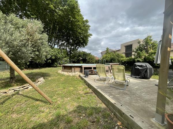 Grande maison de village avec jardin et garage Bram (11150)