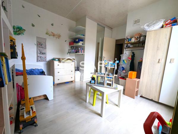 GRAND ET BEL APPARTEMENT F5 DE 102 M²