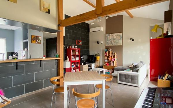 Maison à vendre    4 pièces •  Floirac