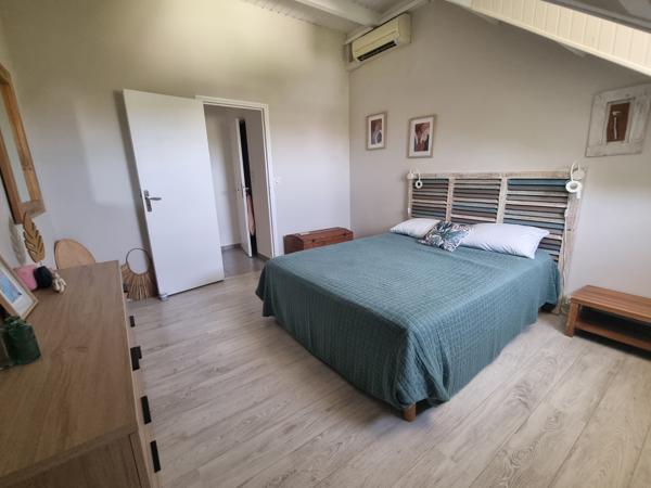 Gosier (97190) TRIPLEX 95M2 A L HOUEZEL