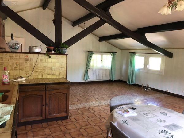 Maison de ville à vendre à Issoudun dans l'Indre (36100), ref : 11813/1457