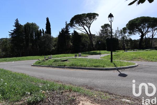 Terrain à vendre 632 m² Escales