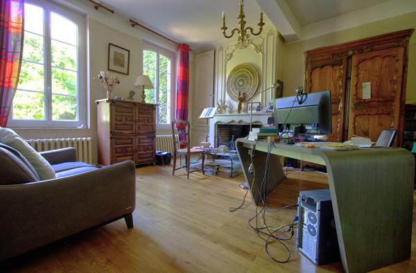 AGEN CENTRE - Maison de caractère de 250 m² avec extérieur, cave dans un quartier calme et recherché