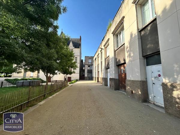 Parking à vendre 15m² Tours (37000)