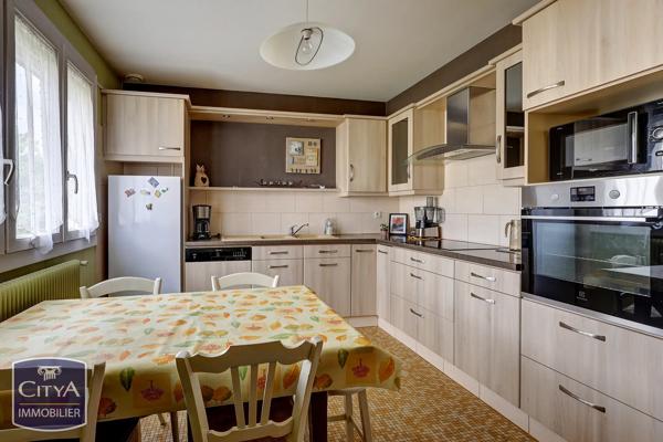 Maison à vendre 10 pièces 209m² Longvic (21600)