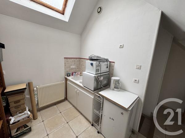 Immeuble à vendre  276,38 m2 CLUIS - 36