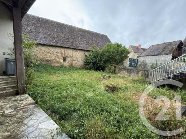 Immeuble à vendre  276,38 m2 CLUIS - 36