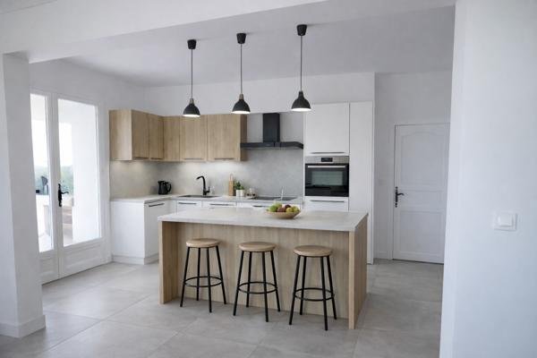 Bezouce (30320) Villa lumineuse