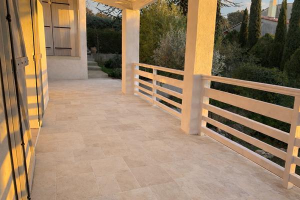 Bezouce (30320) Villa lumineuse