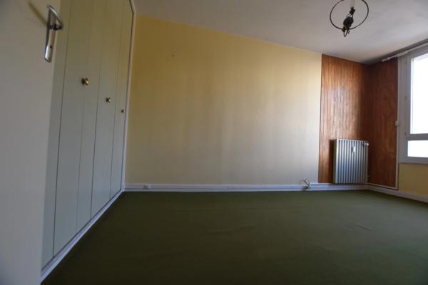 Dans le secteur de Bellevue; T4 de 84 m² avec garage et cave