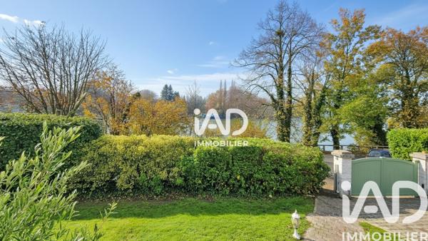 Maison à vendre 8 pièces 206 m² Le Coudray-Montceaux