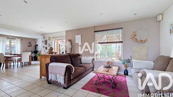 Maison à vendre 8 pièces 206 m² Le Coudray-Montceaux