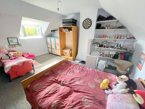 Maison CHAUMONT EN VEXIN 4 pièce(s) 115 M².