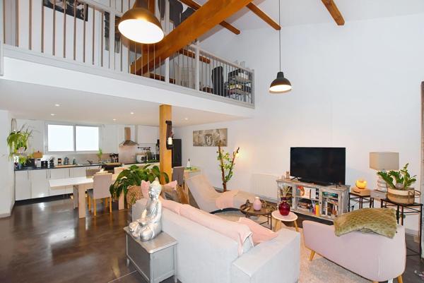 Duplex avec terrasse & jardin