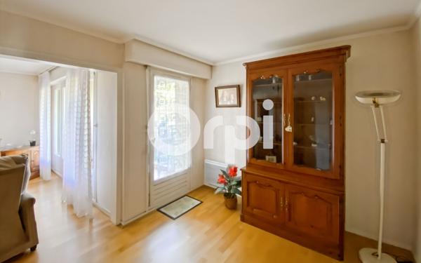 Appartement à vendre    4 pièces • 74,43 m2 Mantes-la-Jolie