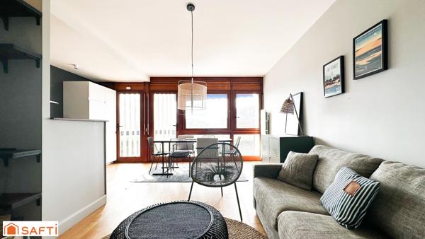 T2 terrasse parking centre ville