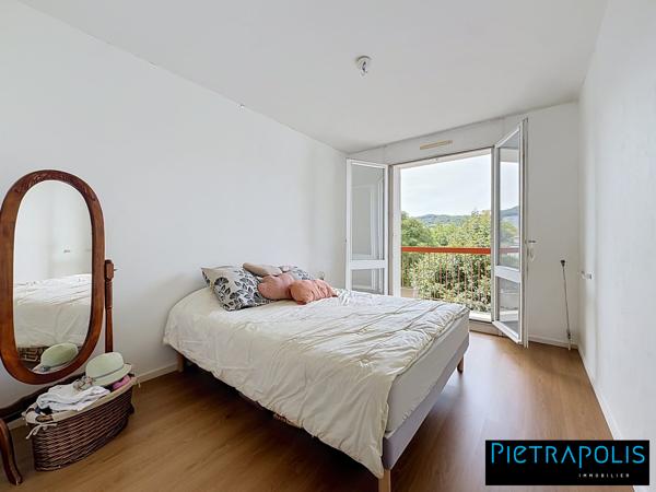 T4 84m2 - balcon et cave - Vals-près-le-Puy