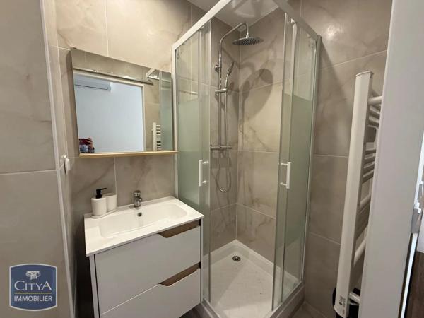 Appartement à louer 1 pièce 17.01m² Nice (06300)