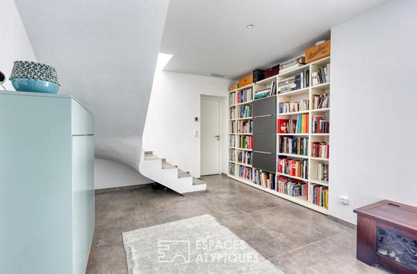 Villa contemporaine vue mer avec toit terrasse