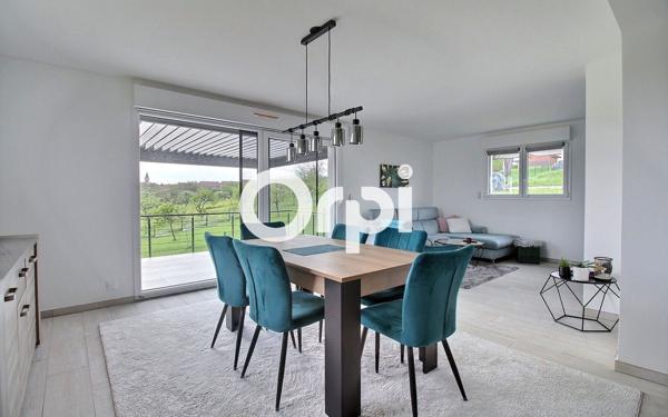 Maison à vendre    5 pièces •  Engwiller