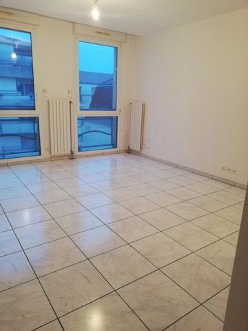 Appartement à louer 2 pièces NANCY (54)
