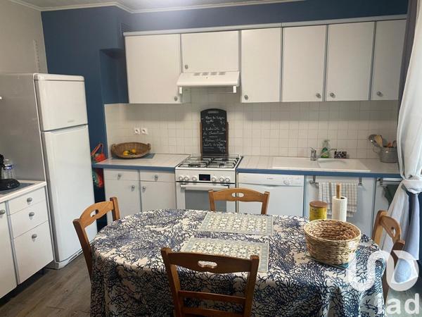 Maison traditionnelle 6 pièces de 130 m² à Annay (62880)