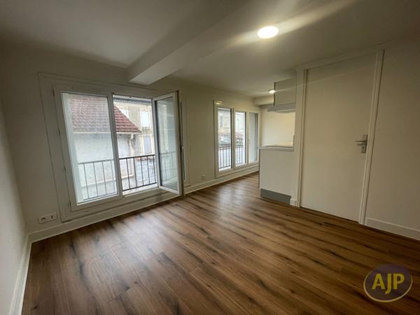 Vente appartement Saintes : 64 500 € - AJP Immobilier Saintes