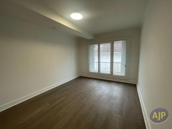 Vente appartement Saintes : 64 500 € - AJP Immobilier Saintes