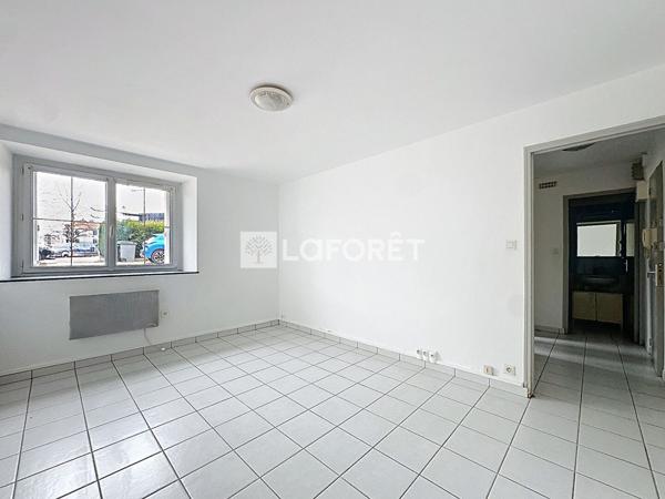 Location appartement Vesoul - 1 pièce(s) - 30 m² - 395 €/mois
