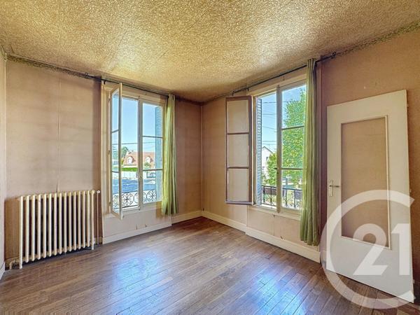 Maison à vendre  3 pièces - 68,20 m2 MONTFERMEIL - 93