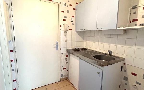 Appartement à louer    1 pièce • 27,38 m2 Reims