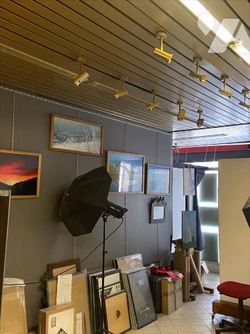 LOCAL COMMERCIAL CENTRE VILLE ST  JEAN DE MAURIENNE