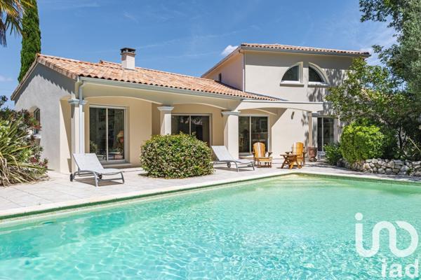 Maison traditionnelle 7 pièces de 230 m² à Plaisance-du-Touch (31830)