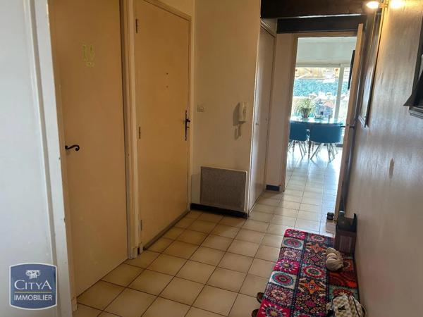 Appartement à louer 2 pièces 61.3m² Orange (84100)