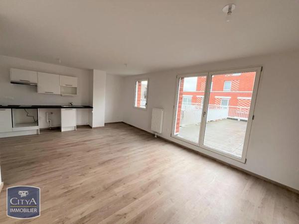 Appartement à louer 3 pièces 66.2m² Lille (59000)