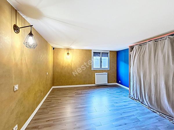 Maison à vendre de 130m2, 4 chambres, sur terrain de 890m2