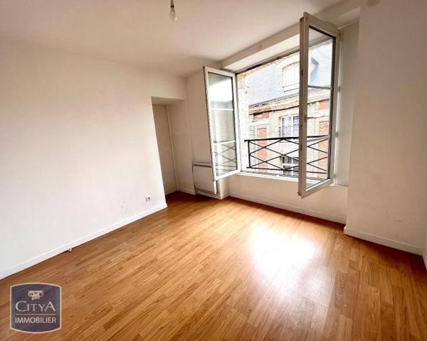 Appartement à louer 4 pièces 86.55m²