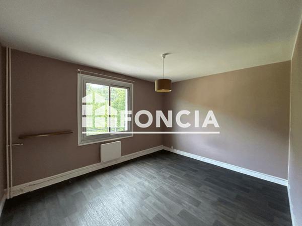 Location Appartement 5 pièces 89.97 m² - 1 AVENUE DES FOUGERES Revin 08500