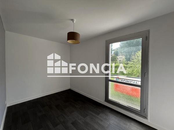 Location Appartement 5 pièces 89.97 m² - 1 AVENUE DES FOUGERES Revin 08500