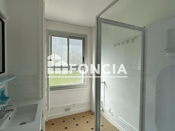 Location Appartement 5 pièces 89.97 m² - 1 AVENUE DES FOUGERES Revin 08500
